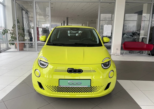 Fiat 500 cena 154500 przebieg: 1, rok produkcji 2024 z Tarnów małe 79